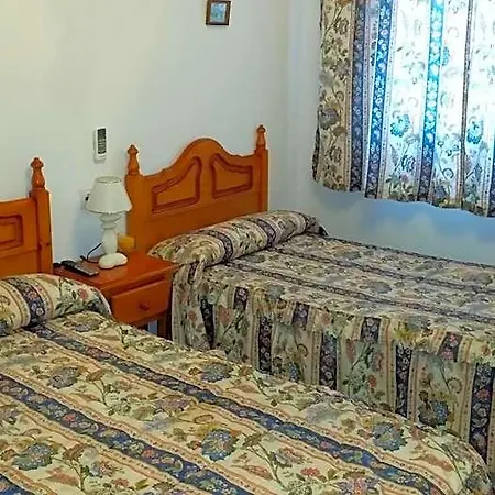 Rural Venta La Vega 2* ロンダ